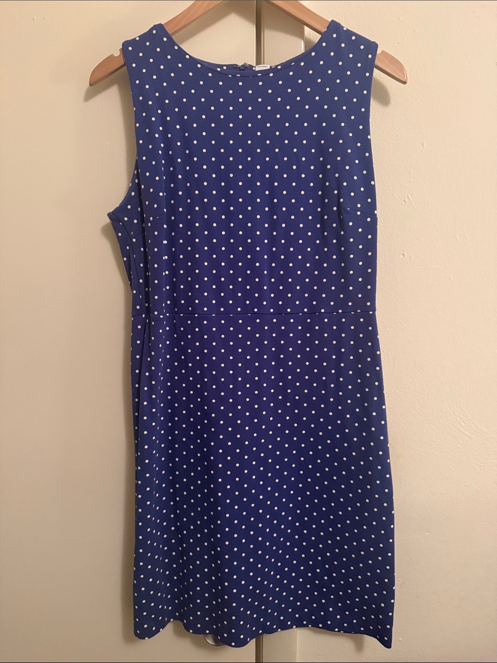Old Navy Blue Polka Dot Sleeveless Sheath Dress